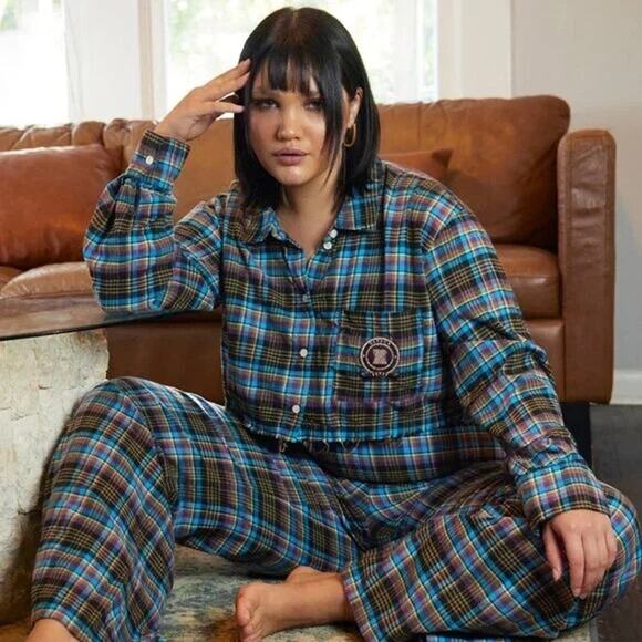 Savage X Fenty Tied Up Tartan Cropped Raw Hem Open Back Pajama Set 1X Plaid NWT - Picture 1 of 10
